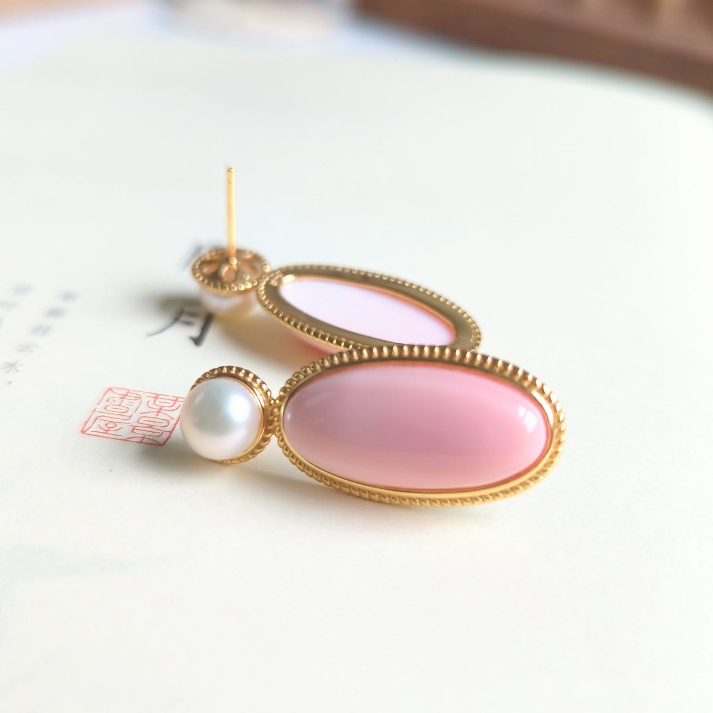 Pearl & Queen Conch Statement Earrings: Gold Plated S925 Silver