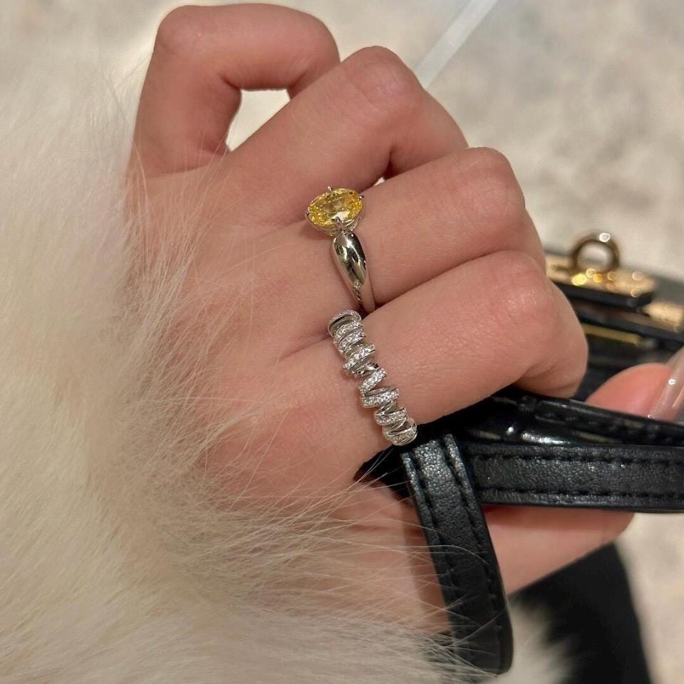 Size 6 s925 silver and zirconia band ring