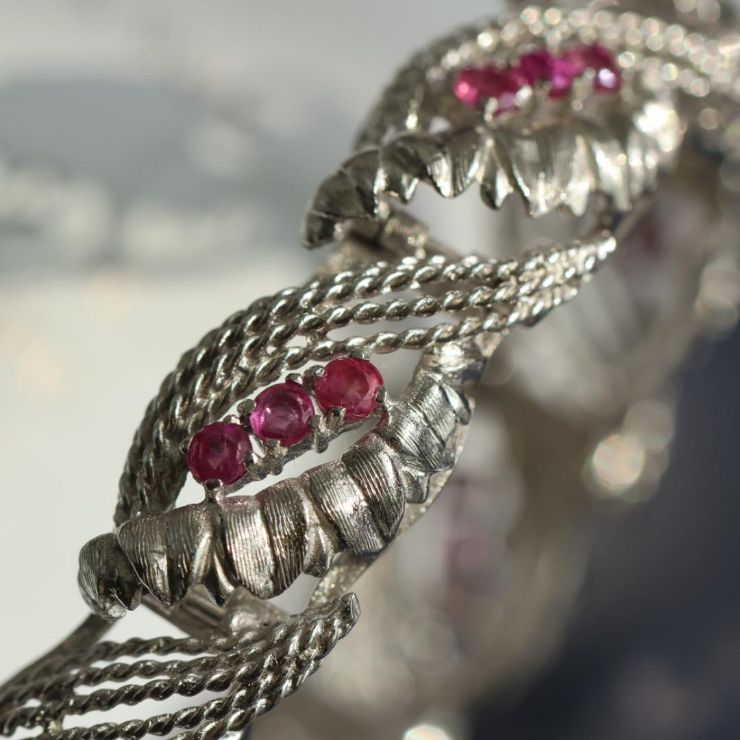Vintage Italy Unoaerre 18K white gold and ruby bracelet 7 inch