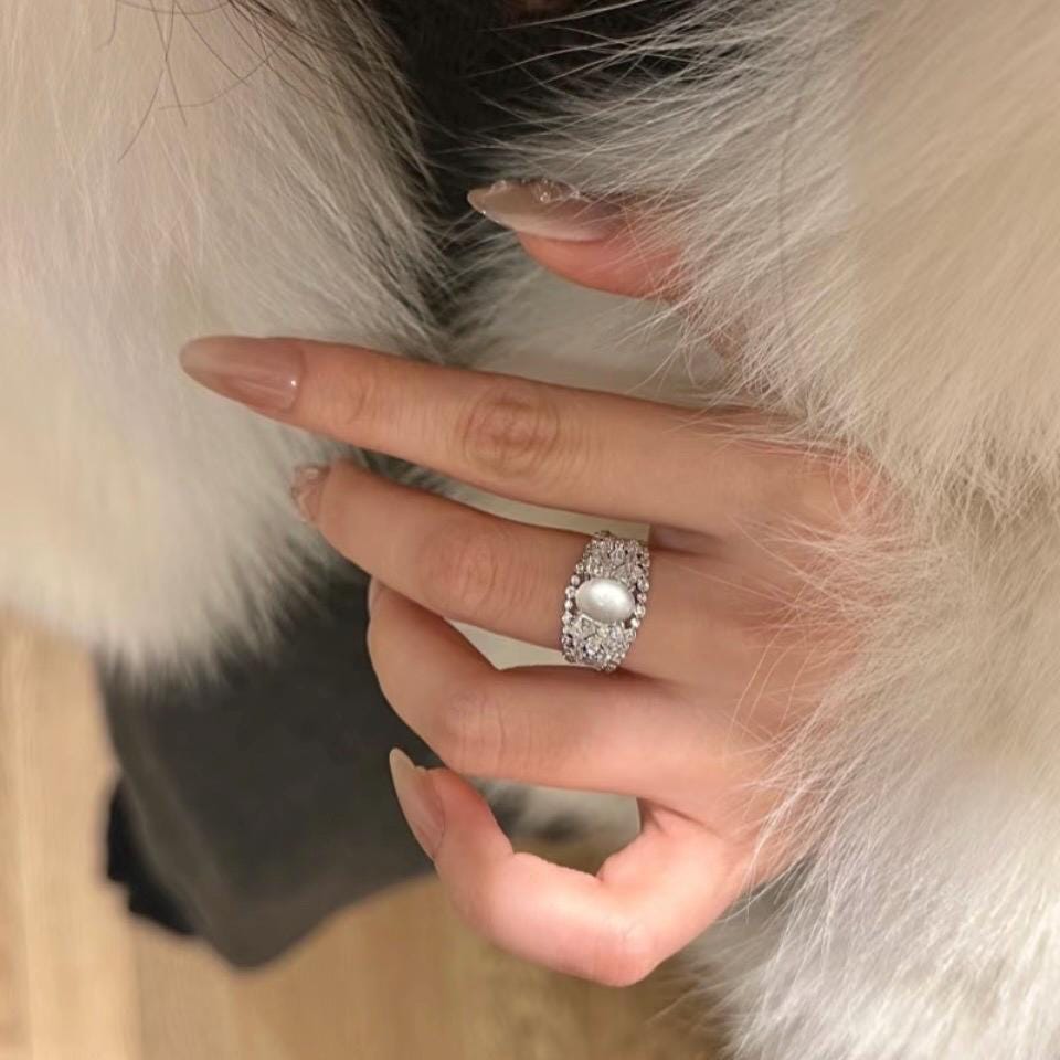 Certified Maw Sit Sit Statement Ring: Lace Design, 925 Silver, Size 6