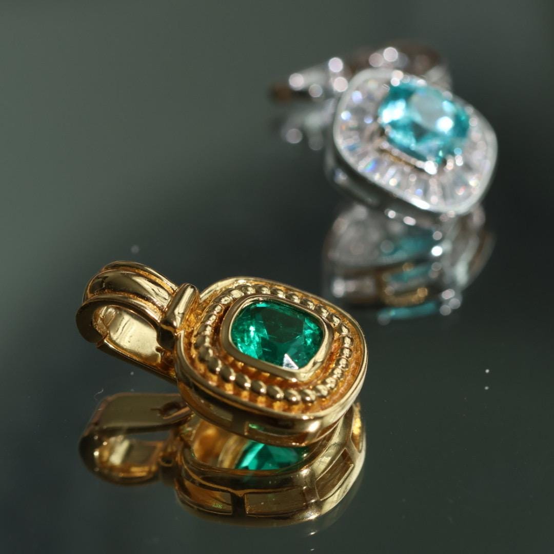 pre-owned lab grown emeral and paraiba Pendant, Sterling Silver