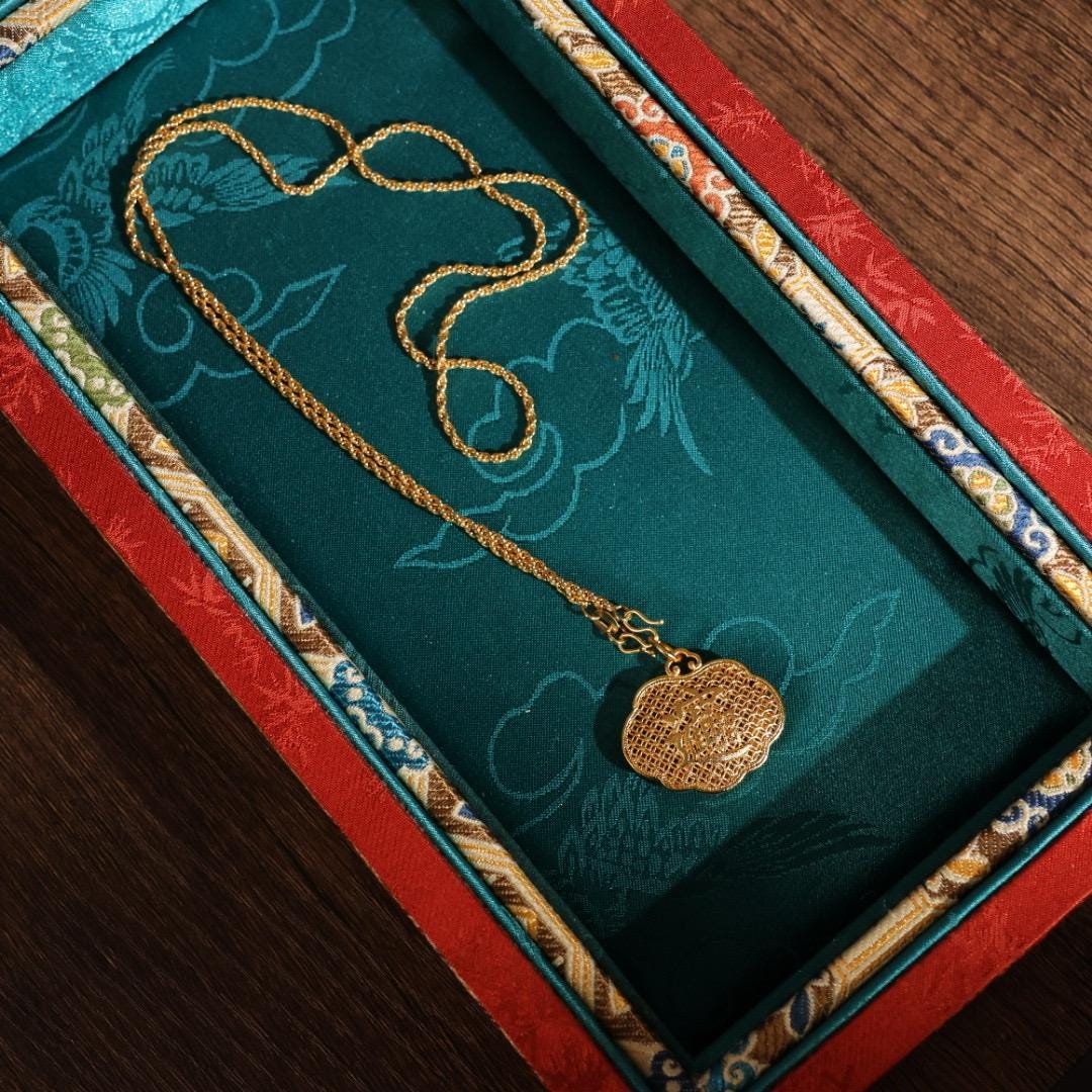24k gold plated abacus lock pendant 足金色如意算盘锁吊坠
