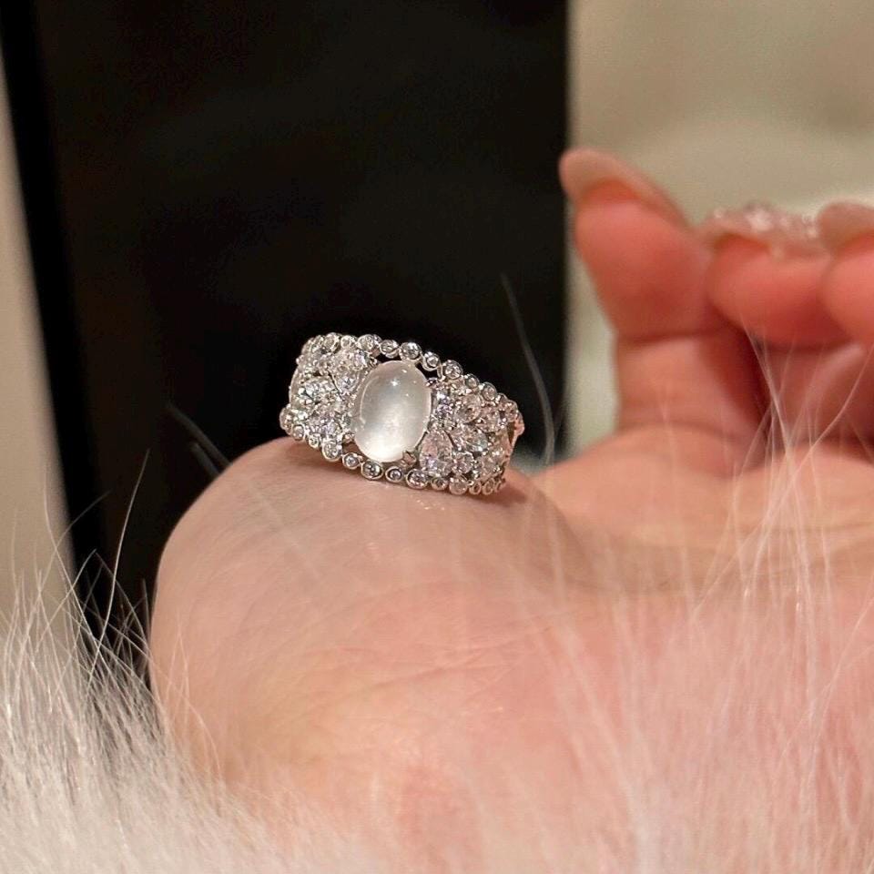 Certified Maw Sit Sit Statement Ring: Lace Design, 925 Silver, Size 6