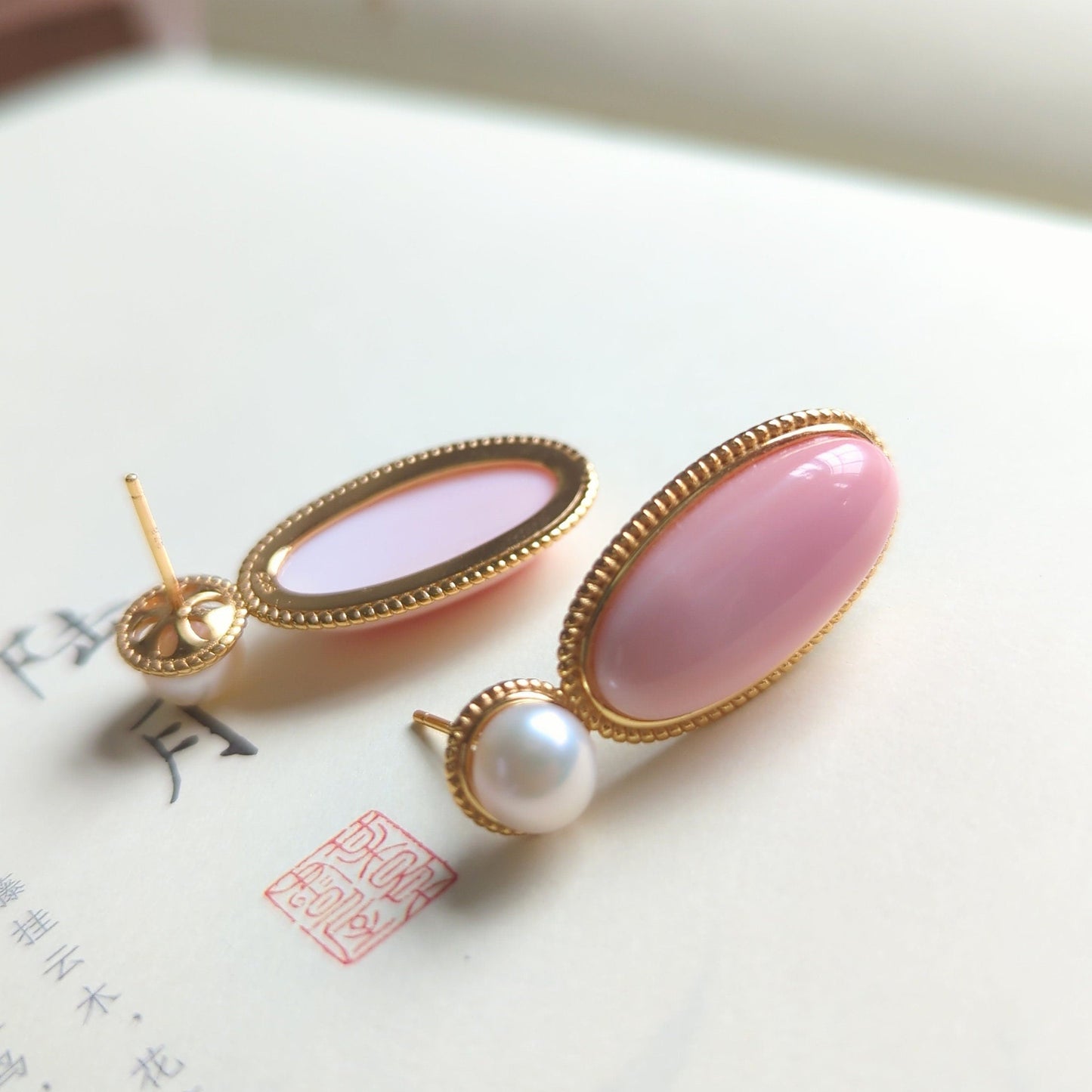 Pearl & Queen Conch Statement Earrings: Gold Plated S925 Silver
