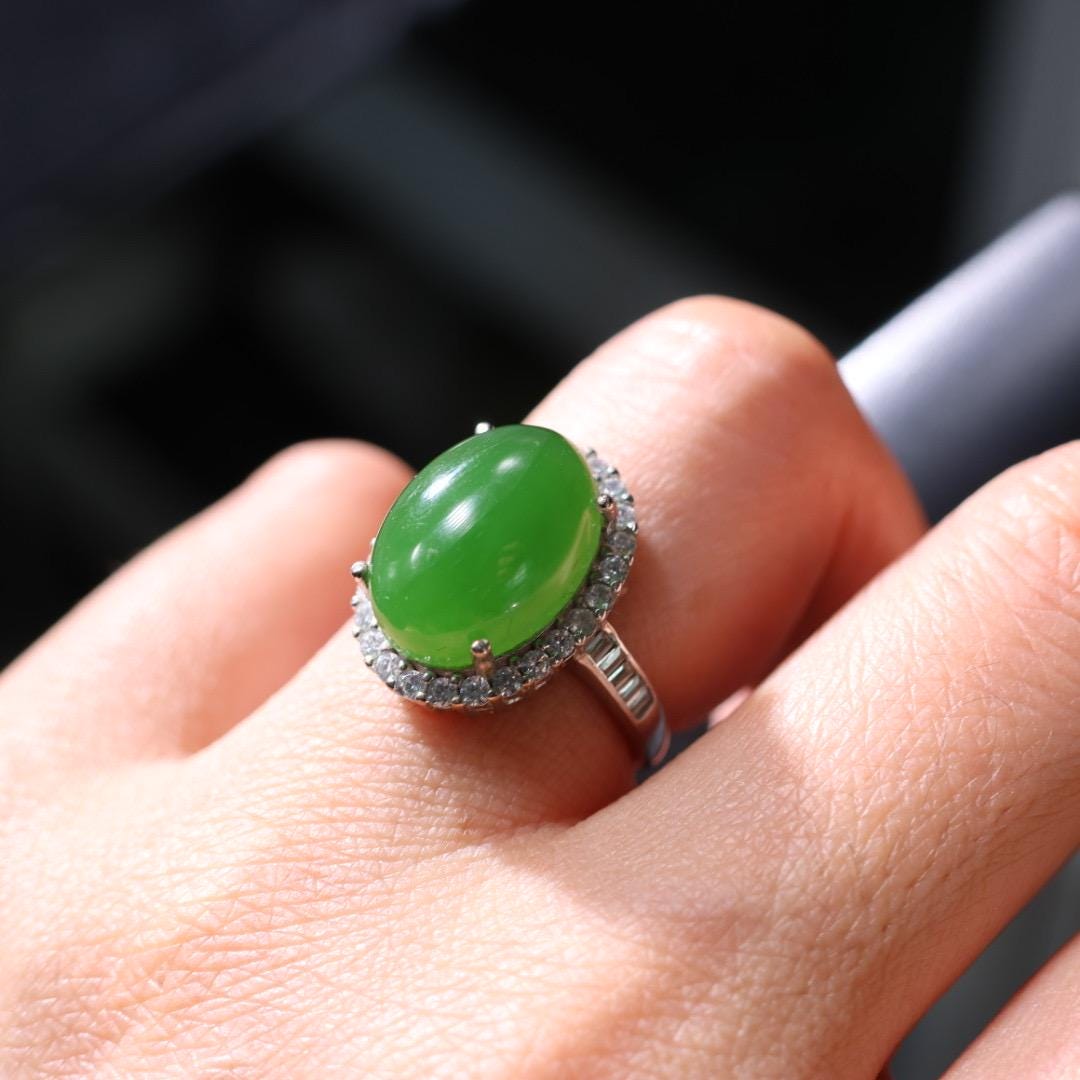 Lush green nephrite Jade Ring: s925 silver Band, adjustable size