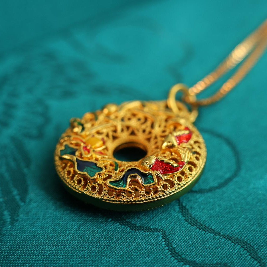 24k gold plated koi and lotus leaf pendant 足金色鱼戏莲甜甜圈吊坠