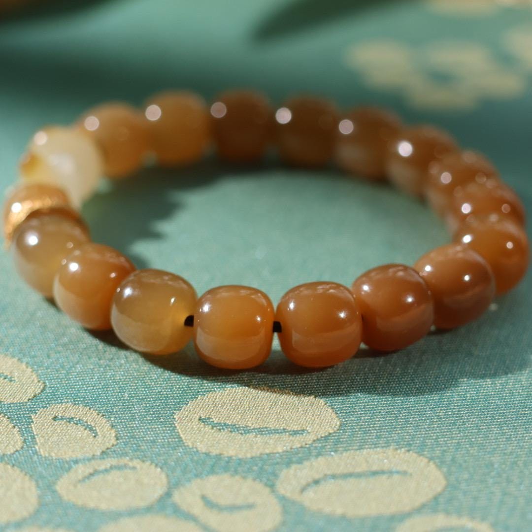10mm honey sugar nephrite Jade bracelet 卡10高品质蜜糖手串