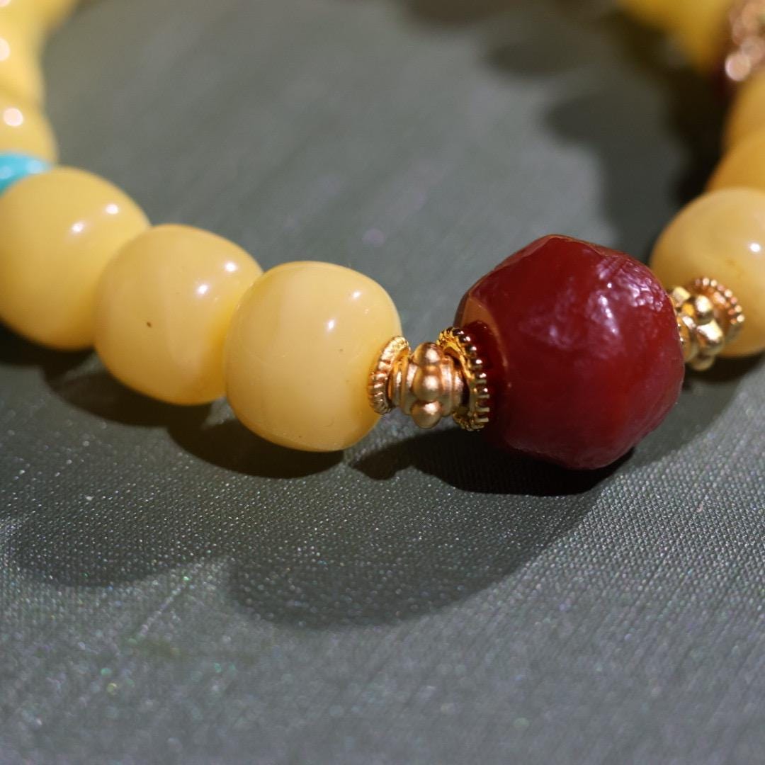 Butter Baltic Amber Straight Cut bracelet 8mm