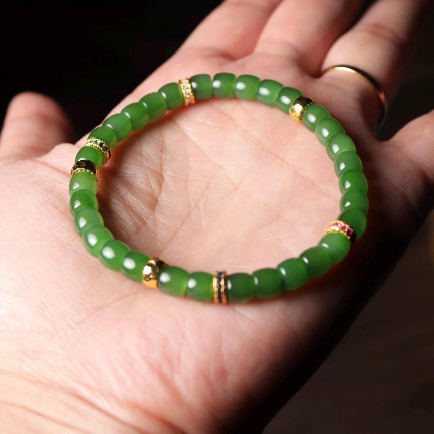 5x6mm lush green apple green Siberian nephrite Jade bracelet 阳绿苹果绿小直切手串