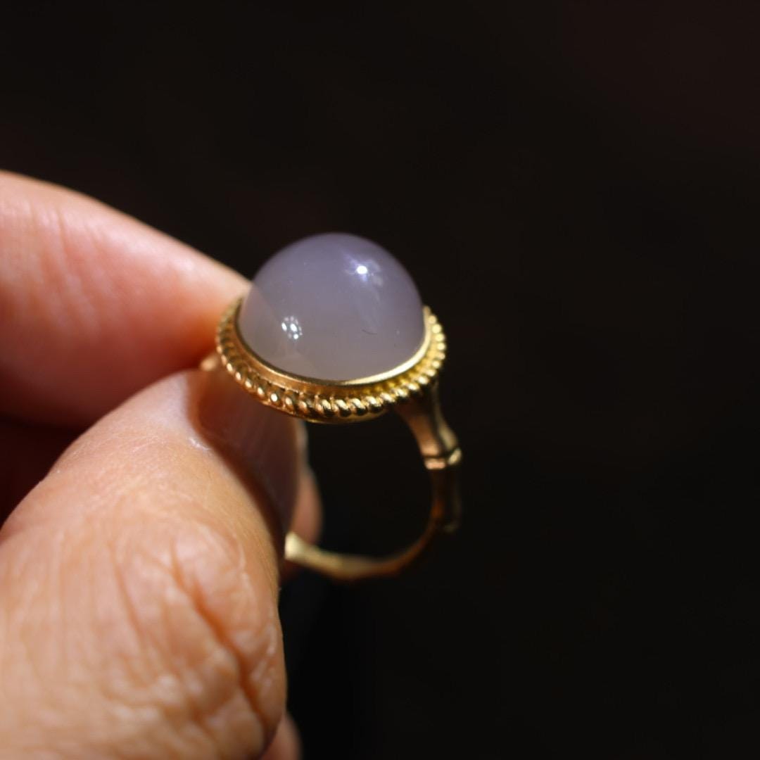 Light smoky purple nephrite Jade Ring: 18k Gold Bamboo Band,US Size 5.5