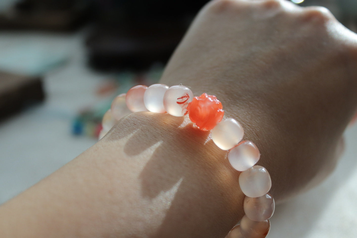 Pink Lychee agate bracelet 10 mm