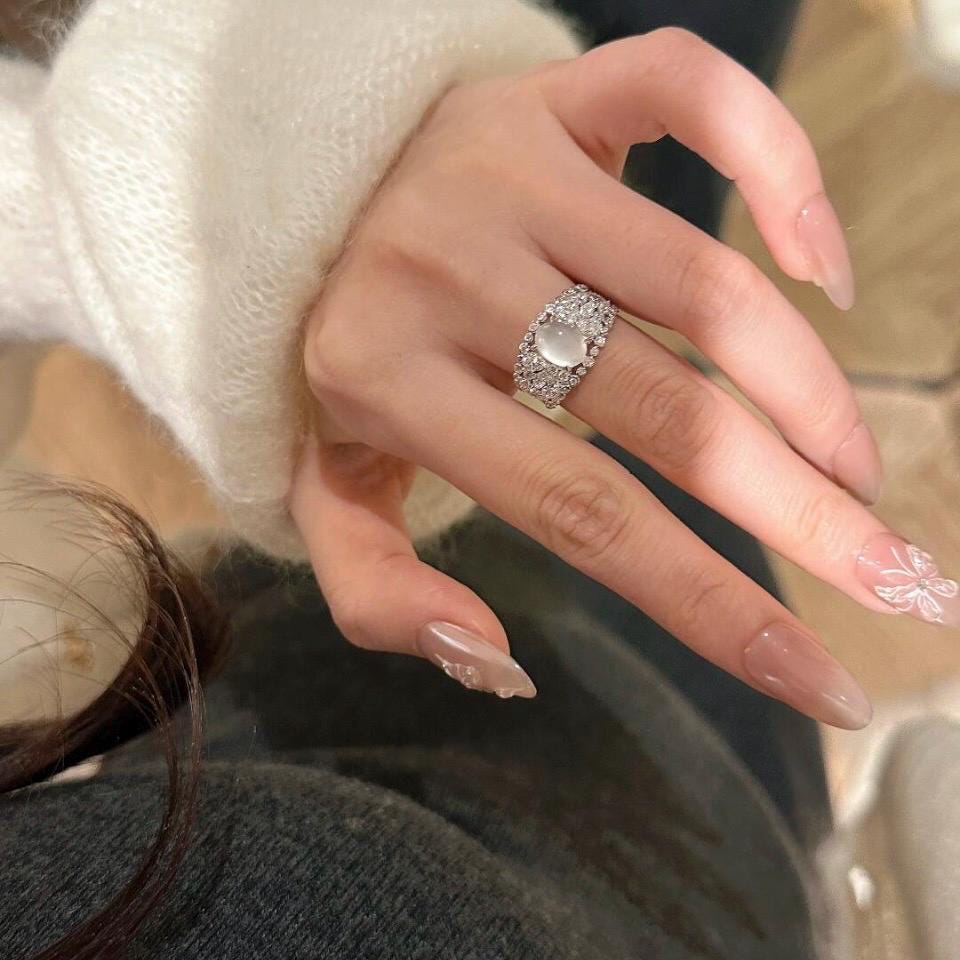 Certified Maw Sit Sit Statement Ring: Lace Design, 925 Silver, Size 6