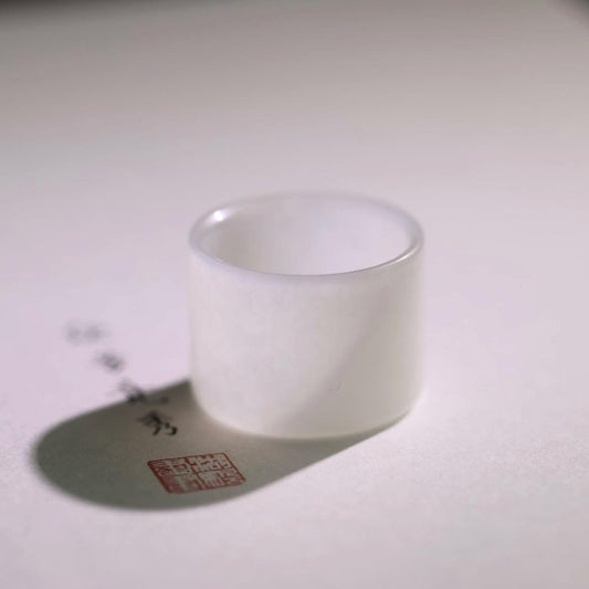 Mutton Fat White Nephrite jade ring size 6