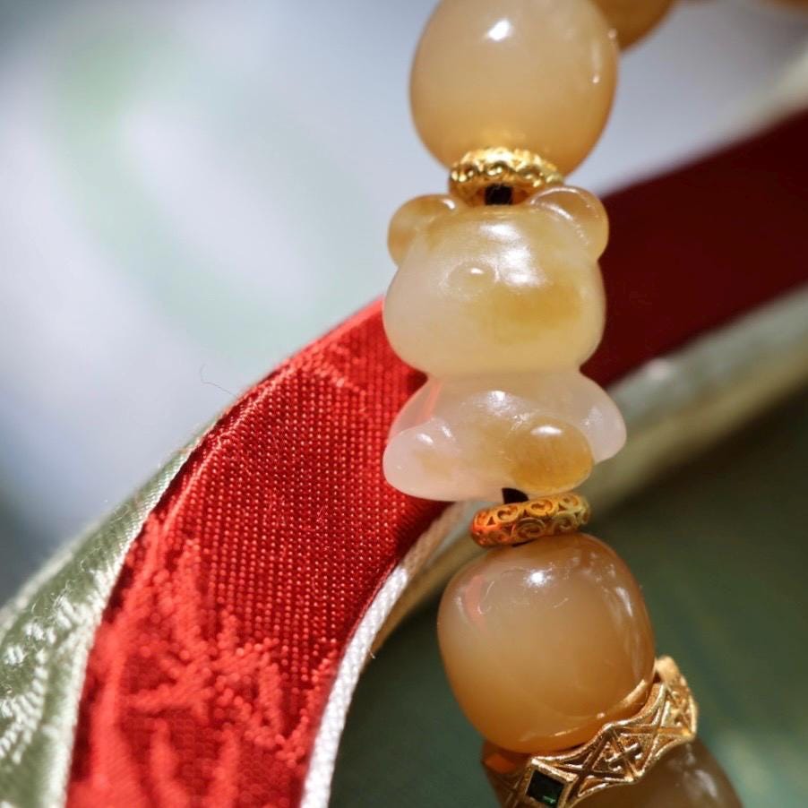 10mm honey sugar nephrite Jade bracelet 卡10高品质蜜糖手串