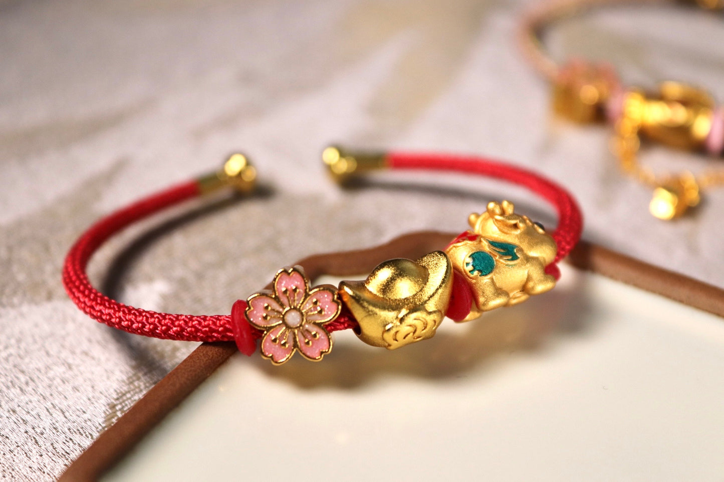 4mm hole auspicious Chinese Gold charm beads for cord braided bracelet bangle