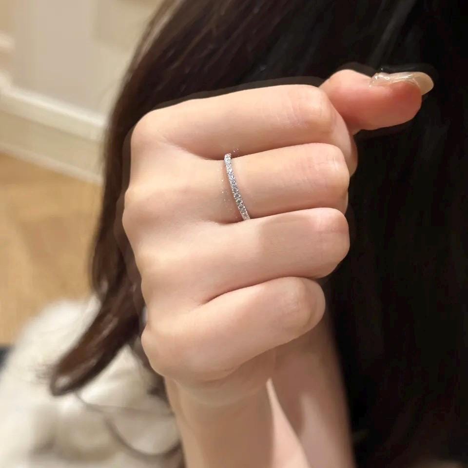 Size 5 semi eternity wedding band ring diamond simulant 925 silver ring