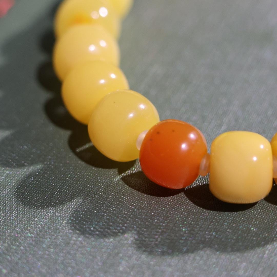 Butter Baltic Amber Straight Cut bracelet 8mm