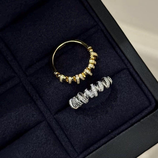 Size 6 s925 silver and zirconia band ring