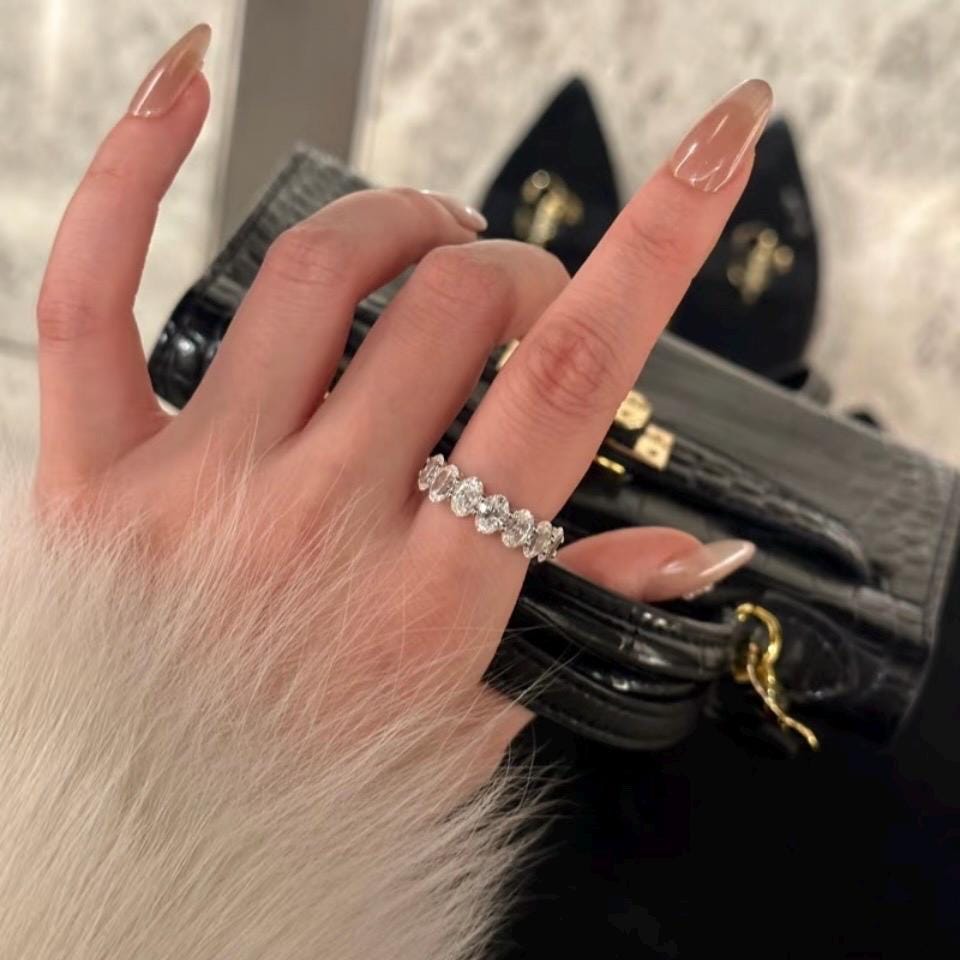 Size 6 zirconia 7 stone anniversary band solid 925 silver ring