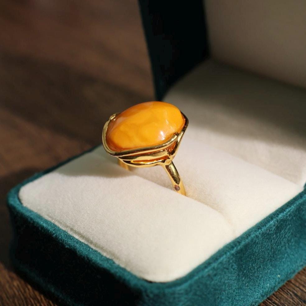 Handmade beewax cabochon adjustable silver ring 老蜜蜡活口银托戒指