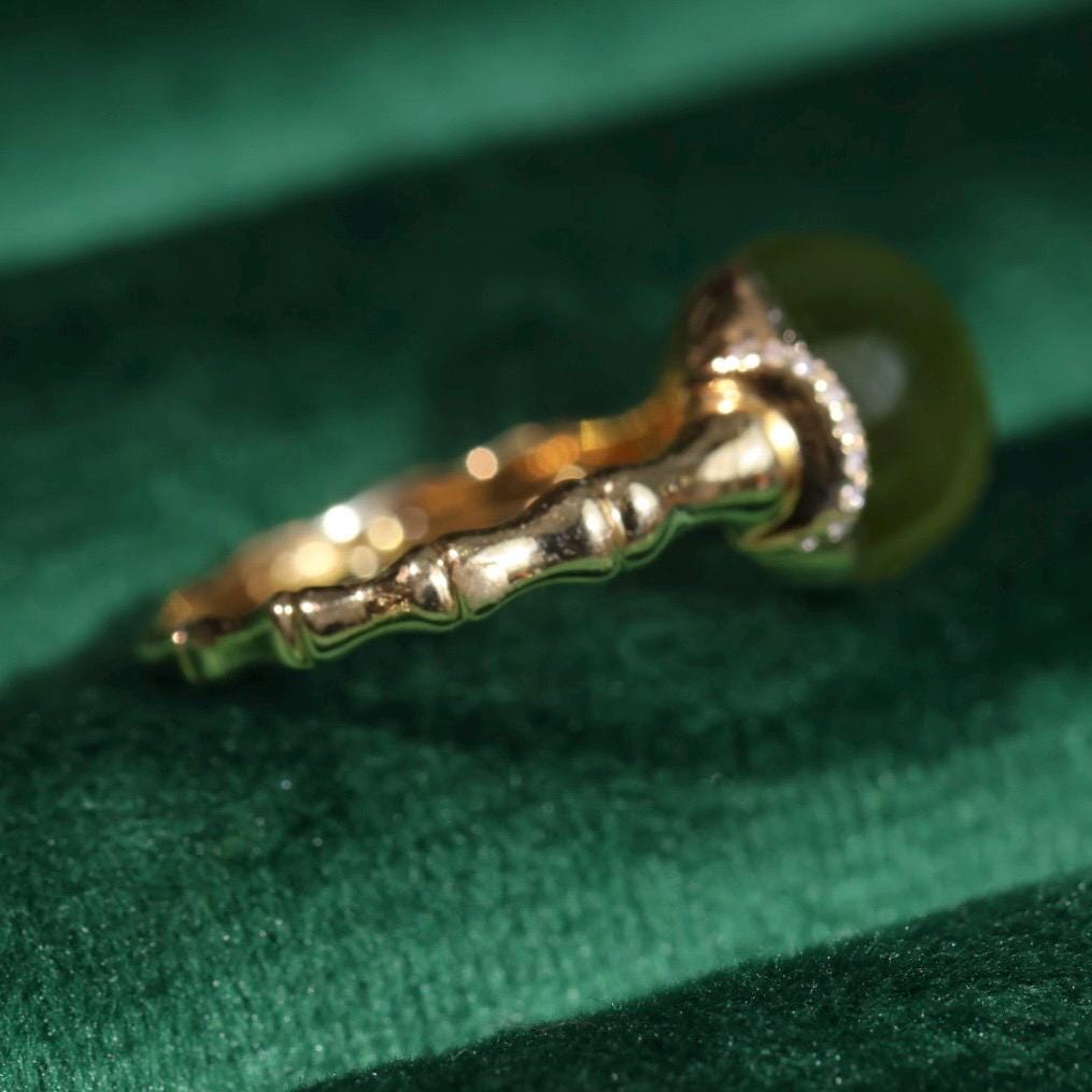 Certified Cat Eye Jade Ring: 18k Gold Bamboo Band, Diamond Accents, US Size 5.5