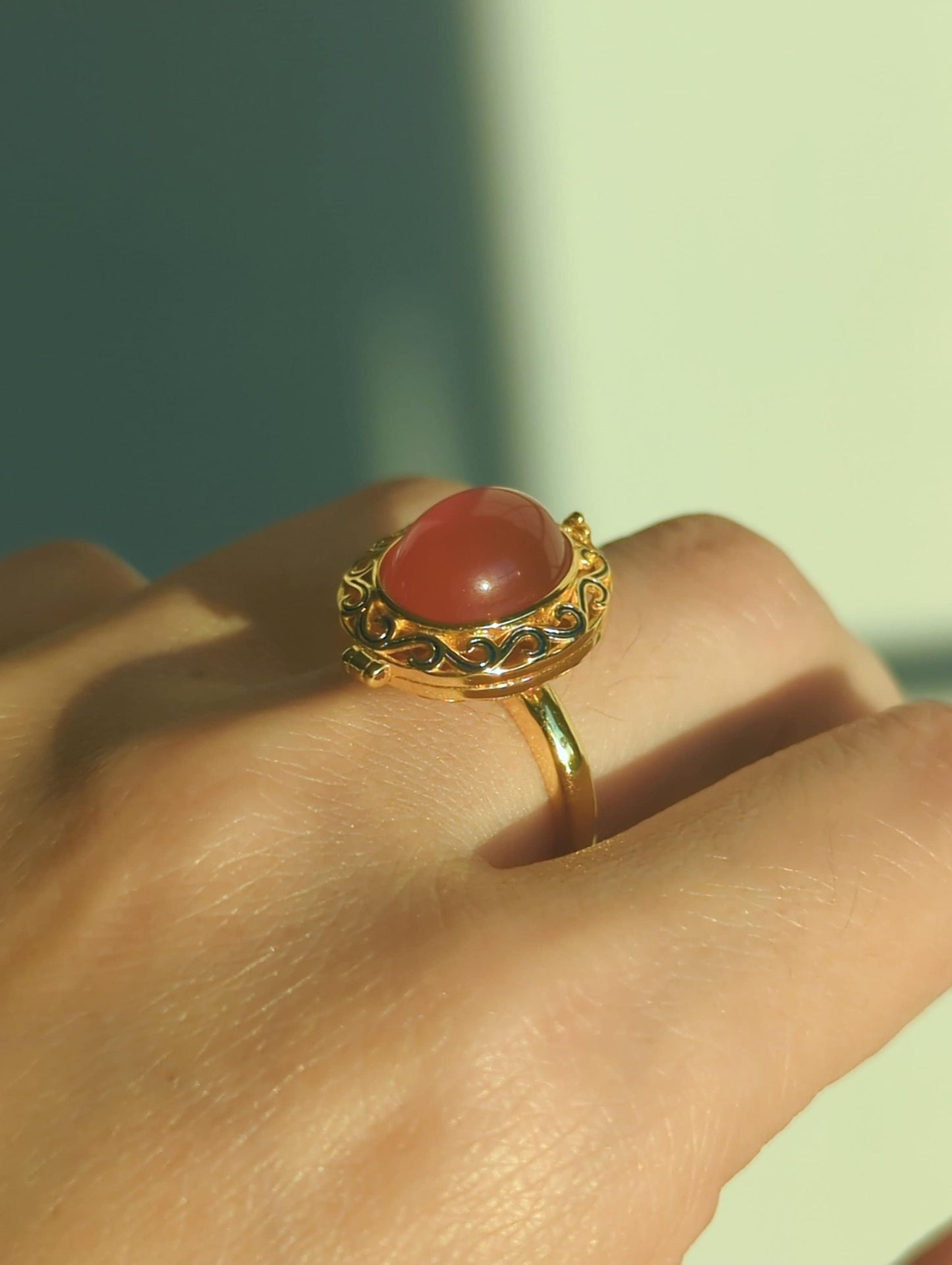 Red Agate Locket Ring: Chinese Vintage Style Gold Plated S925 Silver