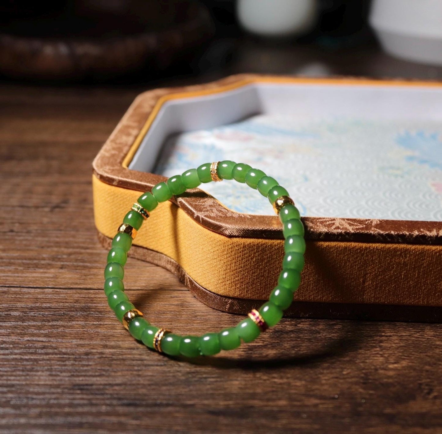 5x6mm lush green apple green Siberian nephrite Jade bracelet 阳绿苹果绿小直切手串