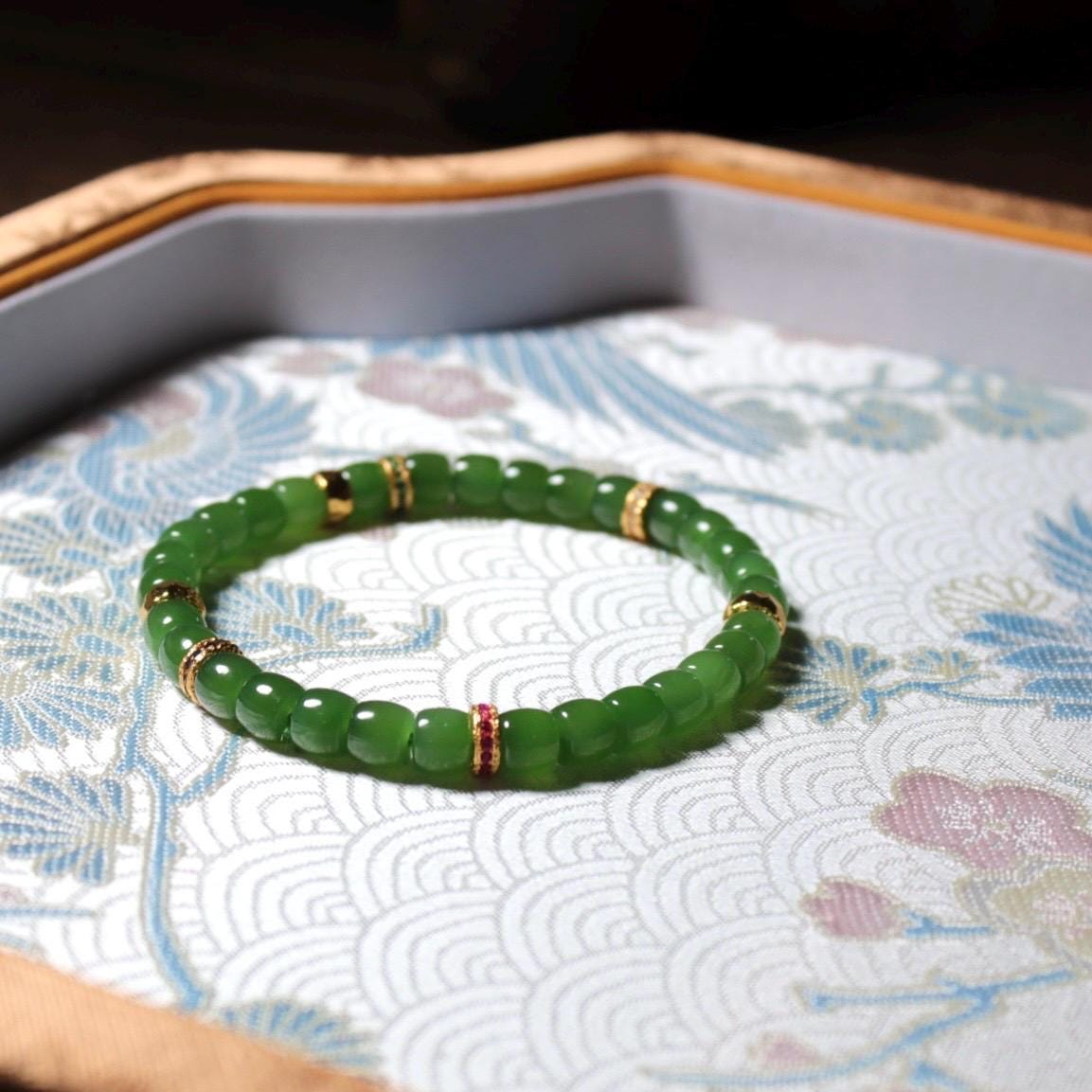 5x6mm lush green apple green Siberian nephrite Jade bracelet 阳绿苹果绿小直切手串