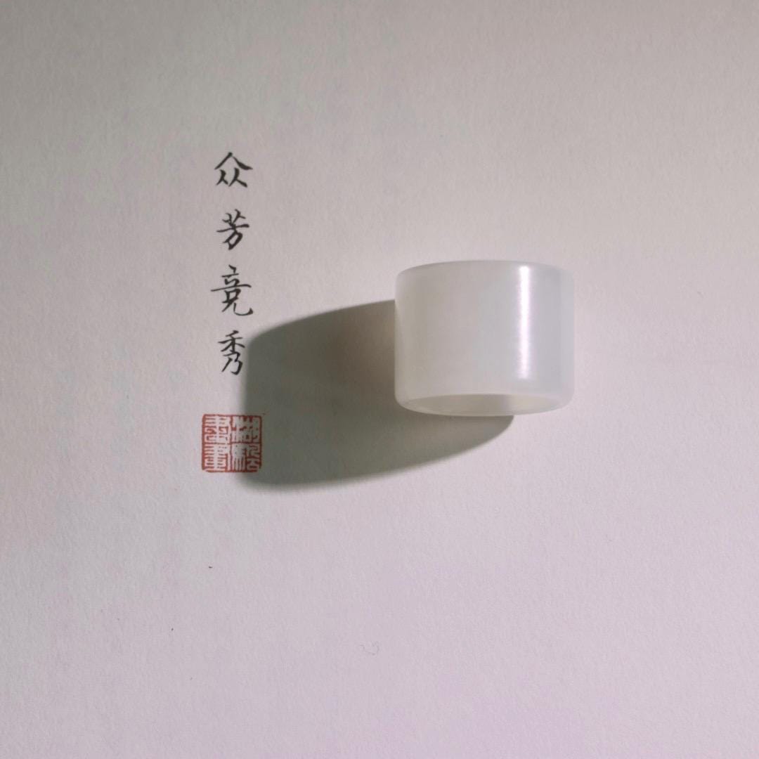 Mutton Fat White Nephrite jade ring size 6