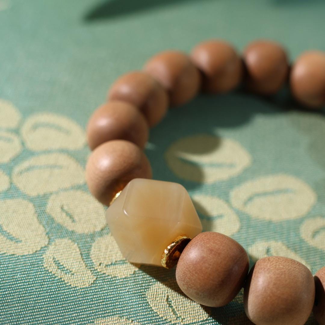 12mm sandalwood with sugar nephrite jade bracelet 老山檀糖玉八棱手串