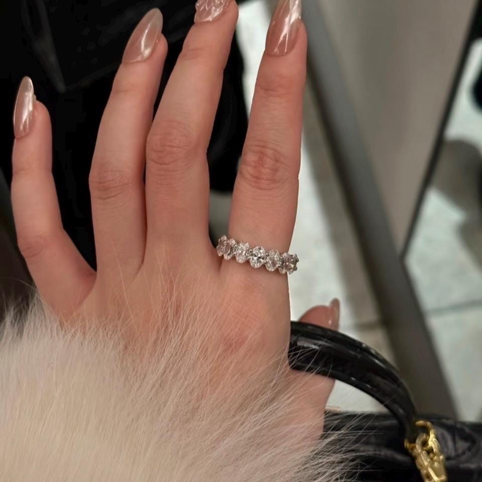 Size 6 zirconia 7 stone anniversary band solid 925 silver ring