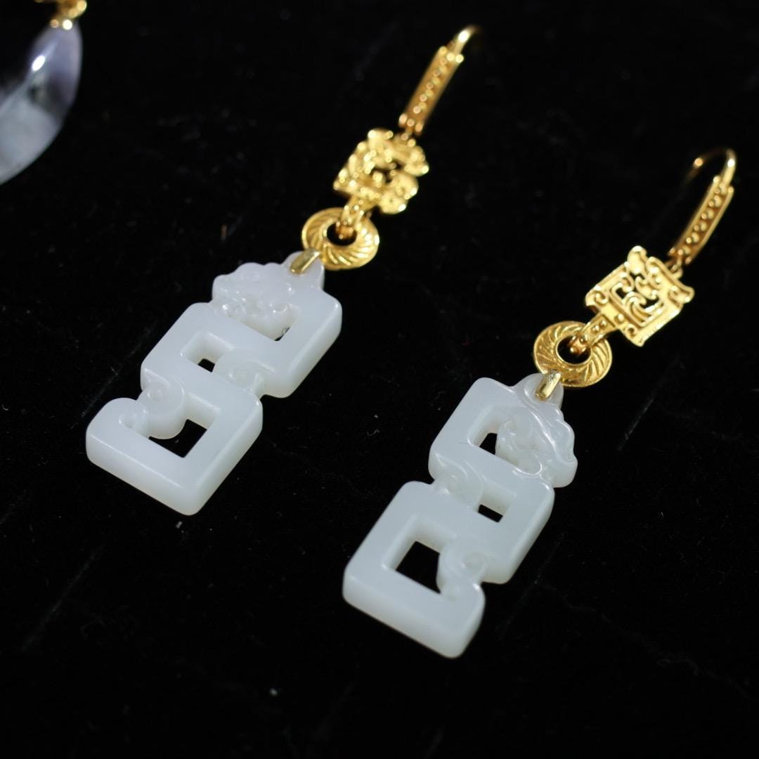 Certified Antique style white nephrite dragon and solid gold earrings 18k