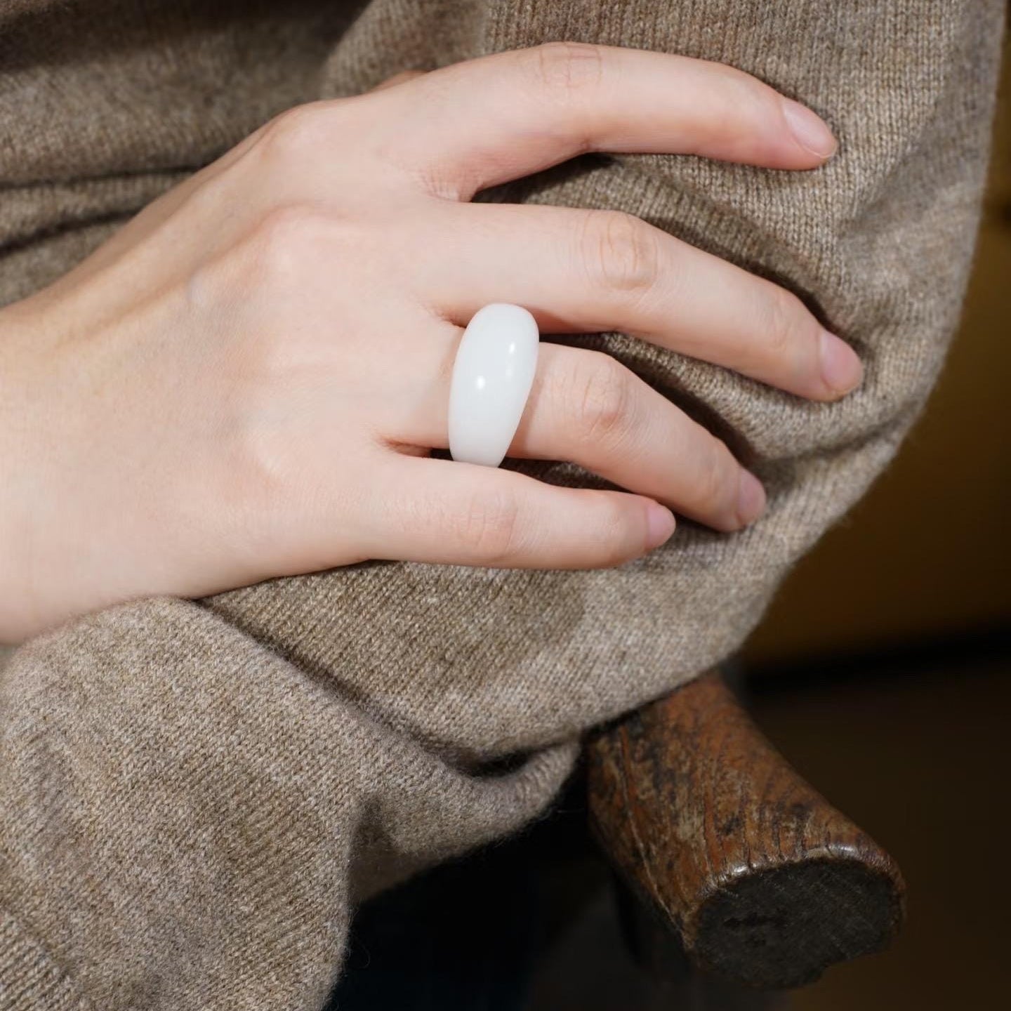 Mutton Fat White Nephrite jade ring size 6.5