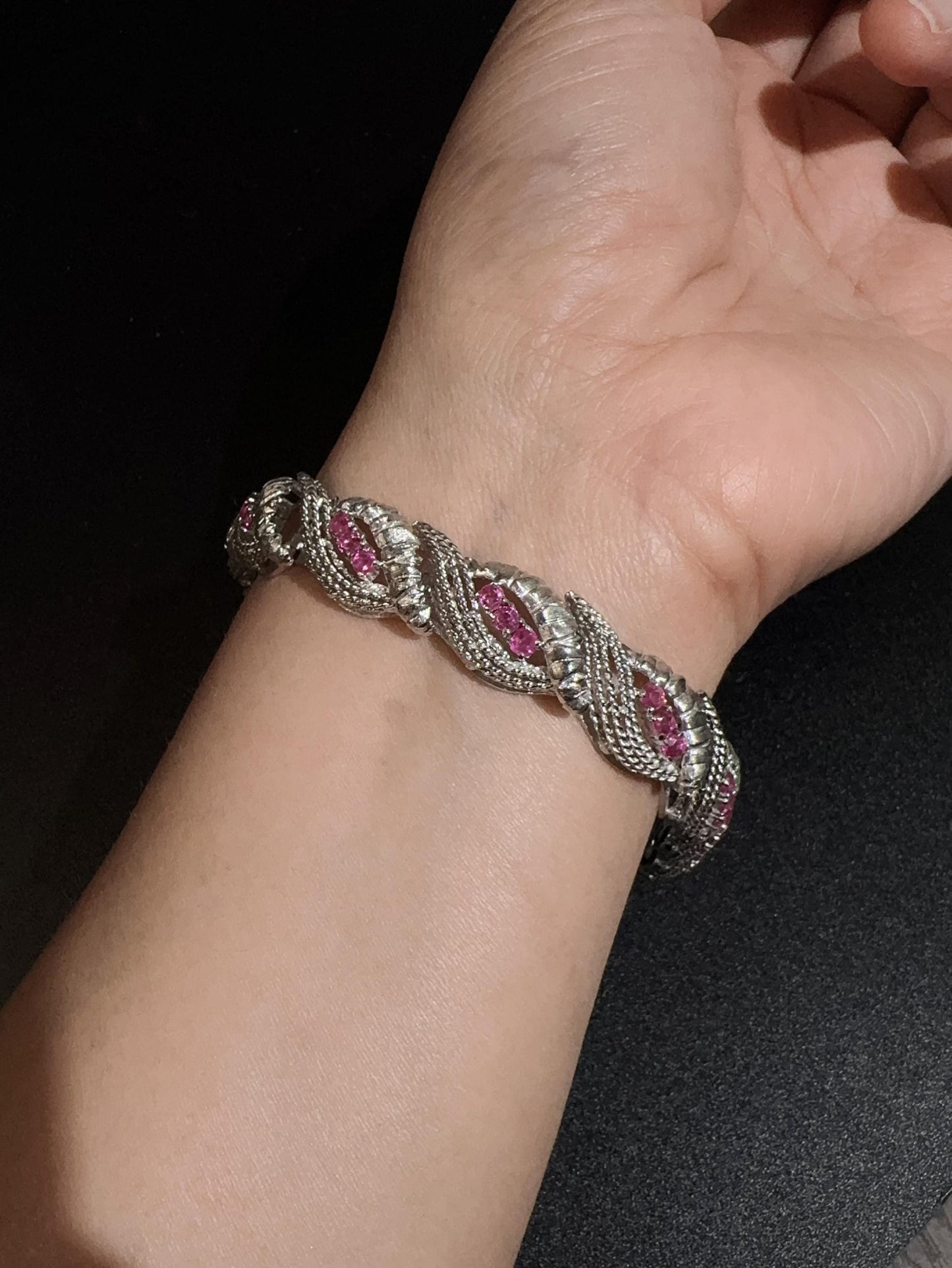 Vintage Italy Unoaerre 18K white gold and ruby bracelet 7 inch